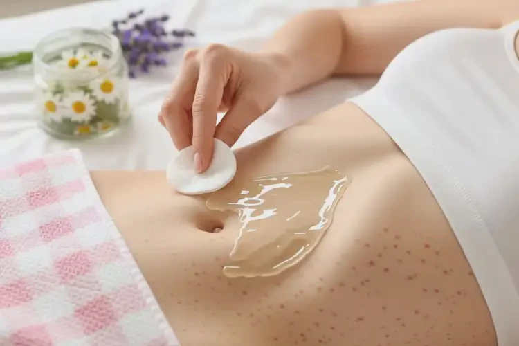 女生肚子經(jīng)常長濕疹不管它會自己好嗎(圖1)