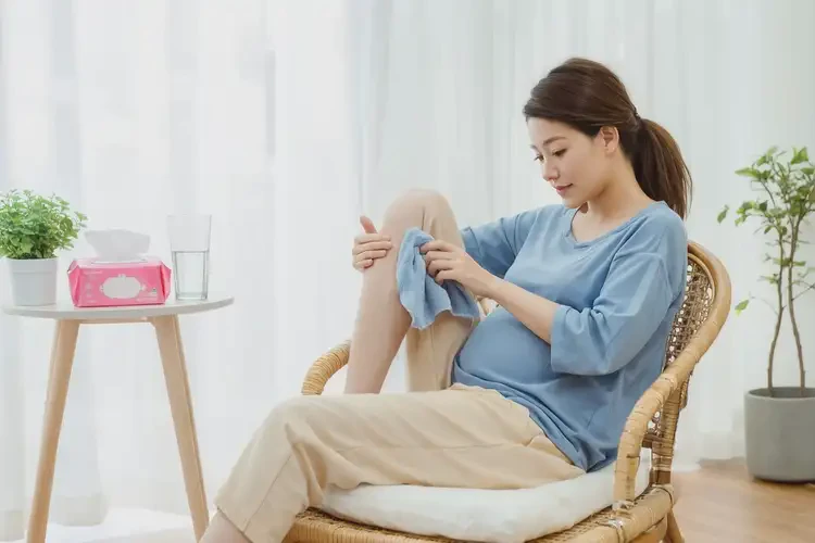 哺乳期媽媽大腿有濕疹可不可以徹底自愈(圖3)