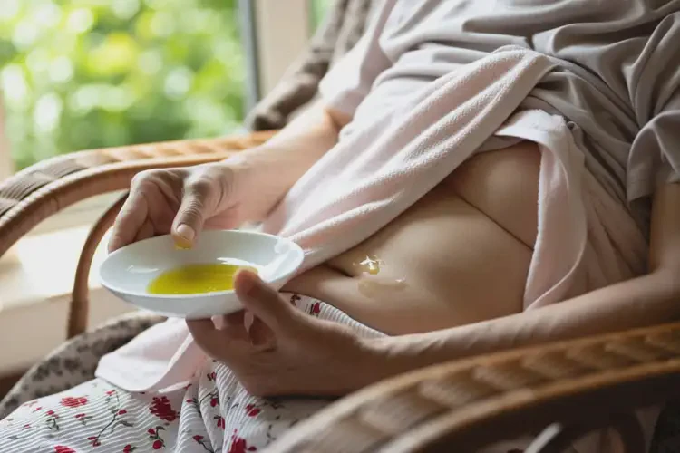 高齡老人肚子出現(xiàn)濕疹不管它會(huì)自己好嗎(圖2)