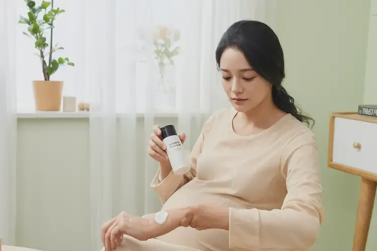 孕妇四肢出湿疹不管它会自己自愈吗(图2)