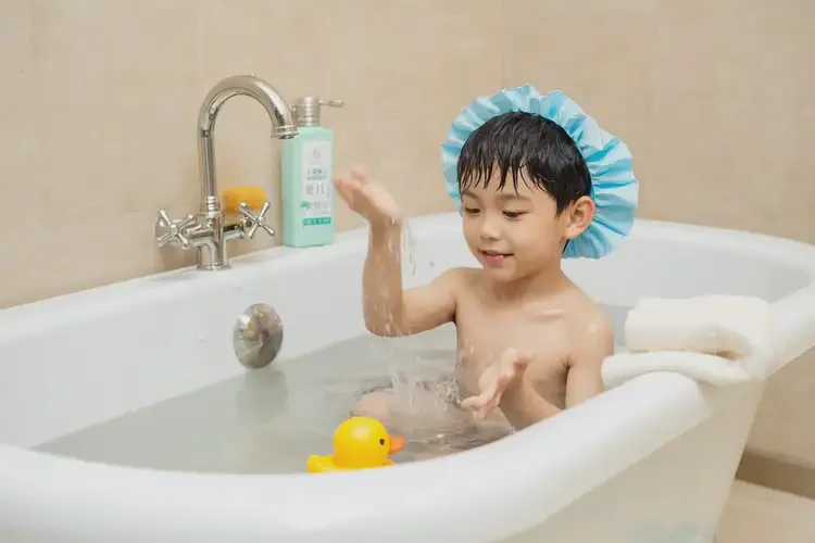 孩子肚子上出濕疹不管它會(huì)自己自愈嗎(圖2)