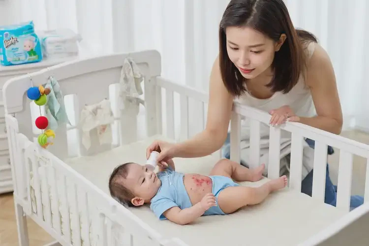 小兒肚子長(zhǎng)濕疹可不可以徹底自愈(圖2)