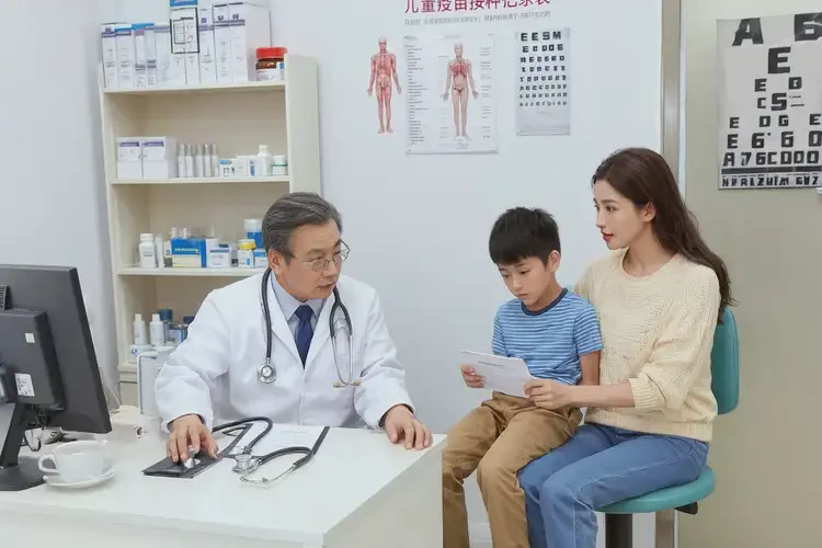 小孩晚上血糖7點(diǎn)4是怎么回事(圖1)