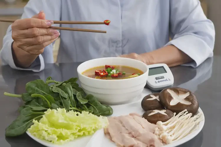 女人糖尿病能吃菌菇汤底麻辣烫吗(图4)