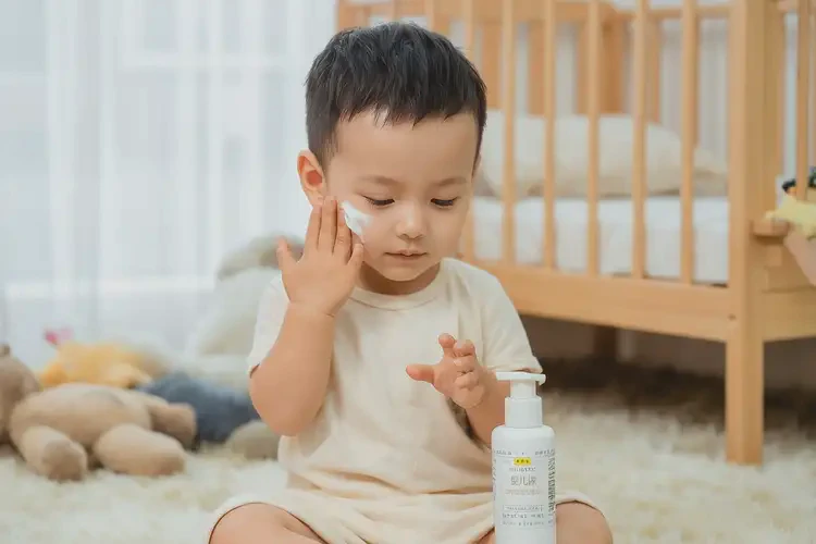 幼兒面部出濕疹能不能徹底自愈(圖2)