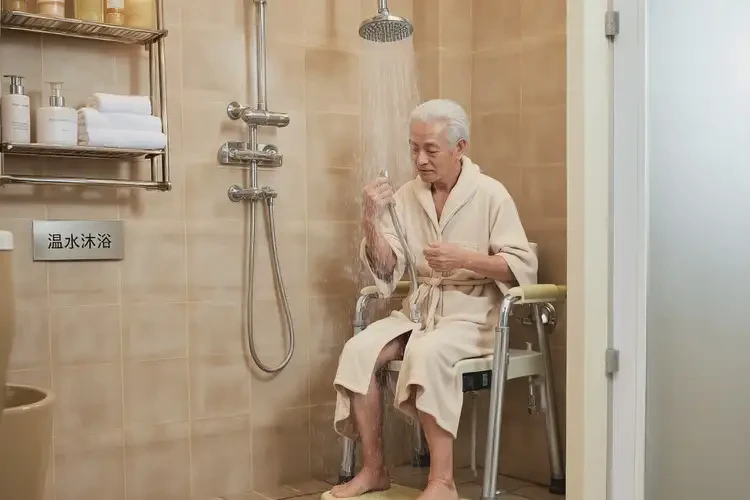 高齡老人四肢容易起濕疹能不能徹底自愈(圖3)