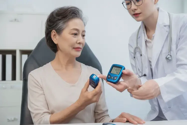 更年期女性中午血糖17點1是糖尿病嗎(圖4)