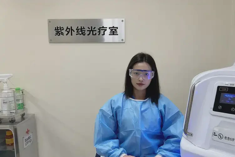 男生四肢有濕疹能夠徹底治愈嗎(圖1)