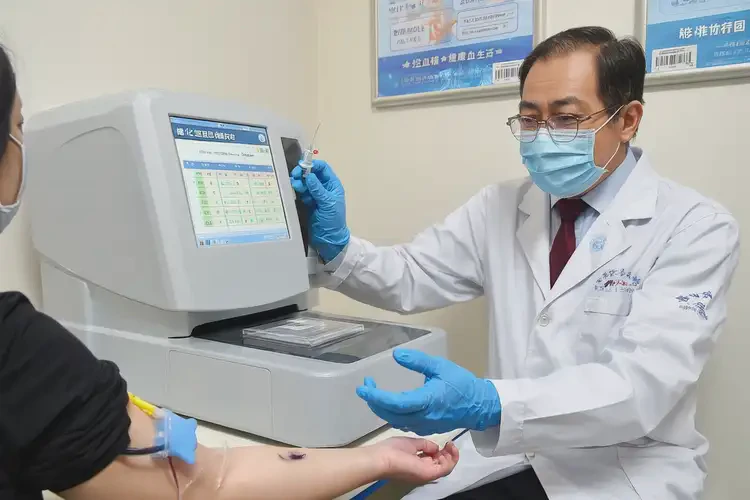 成年人睡前血糖30(圖1)