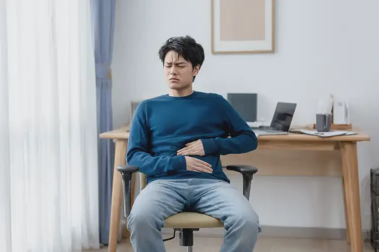 青年人屁股上經(jīng)常長濕疹能徹底自愈嗎(圖4)