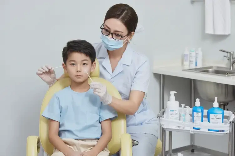 小孩全身長濕疹可以徹底自愈嗎(圖2)