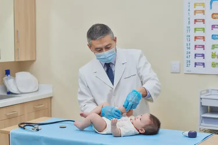 嬰兒小腿起濕疹不管它會(huì)自己自愈嗎(圖1)