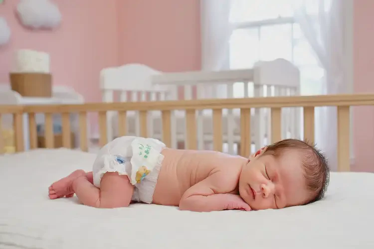 新生儿屁股偶尔起湿疹可不可以彻底自愈(图2)