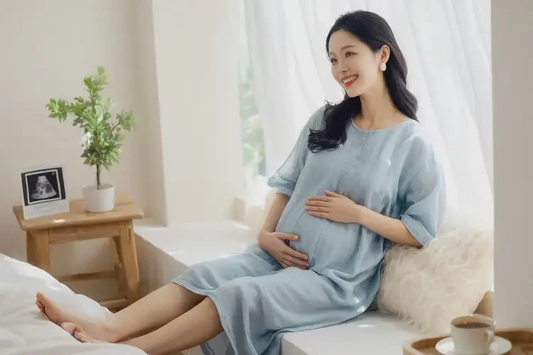 孕婦脖子上經(jīng)常起濕疹不管它會自己自愈嗎(圖1)