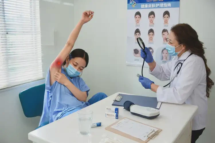 哺乳期媽媽屁股容易起濕疹能徹底自愈嗎(圖2)