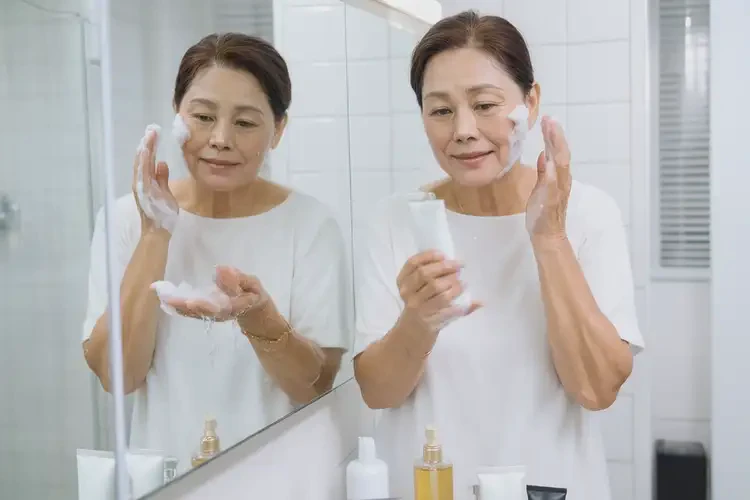 男人屁股上偶爾長(zhǎng)濕疹不管它會(huì)自己自愈嗎(圖1)