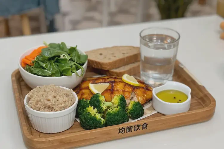 中年人晚上血糖25(圖1)