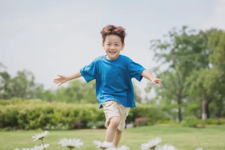 小孩肚子經(jīng)常起濕疹能夠徹底治愈嗎(圖1)