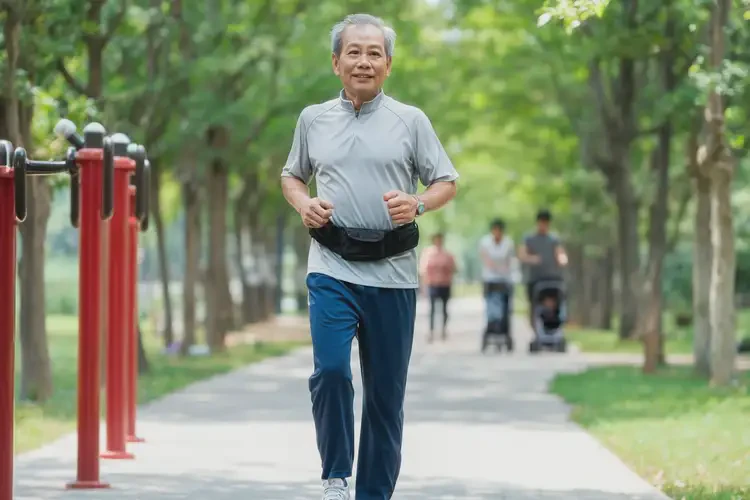 中老年人下午血糖13點(diǎn)4是糖尿病嗎(圖2)