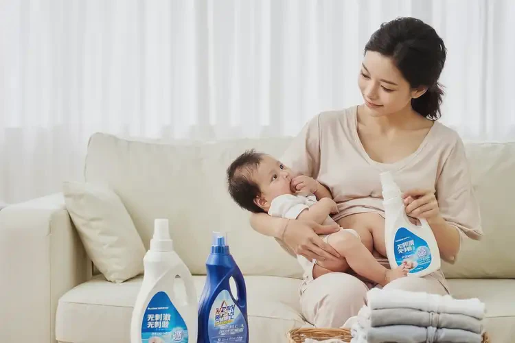 哺乳期媽媽大腿起濕疹不管它會(huì)自己好嗎(圖2)