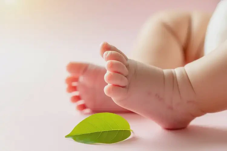 嬰幼兒腳上出濕疹能夠徹底治愈嗎(圖4)