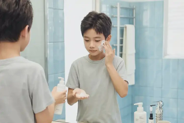 青少年臉上出濕疹能夠徹底治愈嗎(圖3)