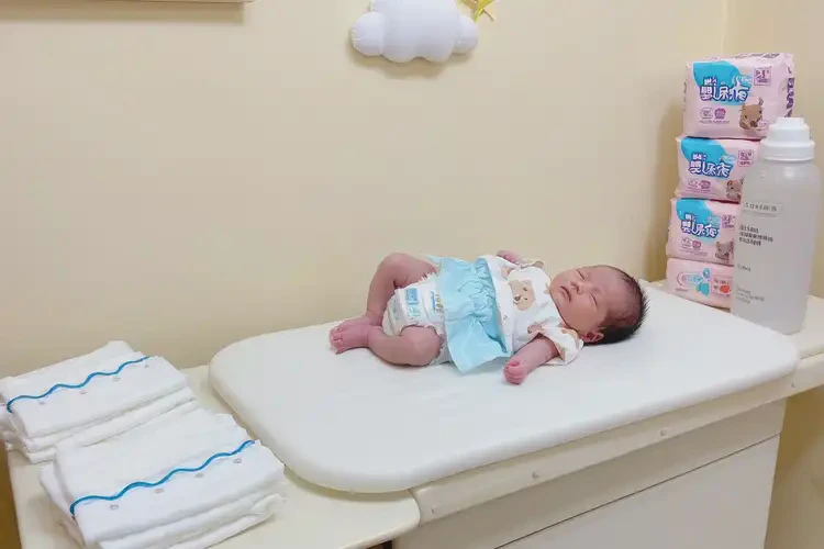 嬰兒肛周容易起濕疹能靠自己自愈嗎(圖2)