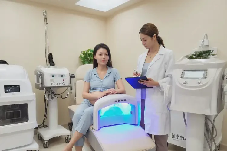 哺乳期媽媽腳上偶爾起濕疹不管它會自己痊愈嗎(圖2)