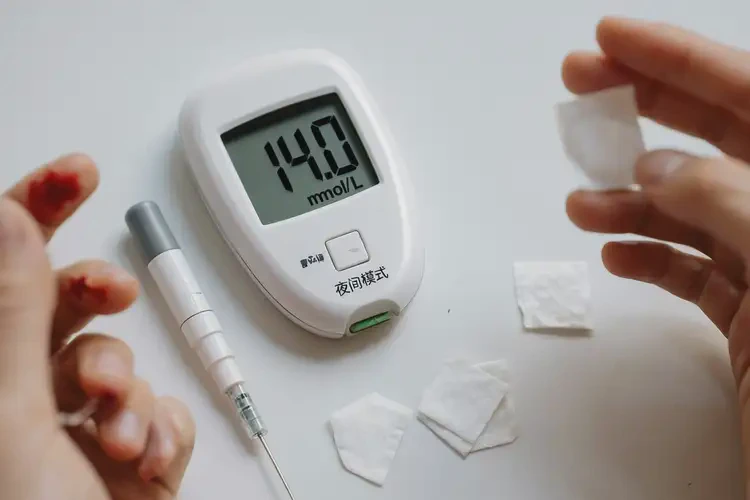 成年人晚上血糖14(图1)