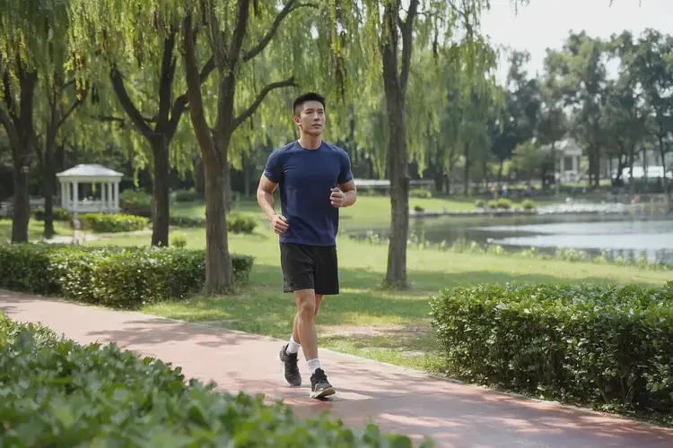 年輕人餐后血糖10點(diǎn)2是糖尿病嗎(圖2)