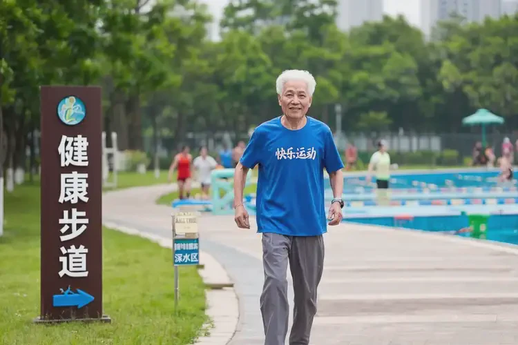 老年人下午血糖24(圖1)