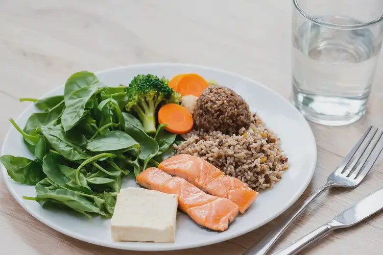 更年期女性餐后血糖19點(diǎn)6是糖尿病嗎(圖3)