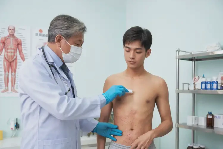 男人肚子容易長濕疹可不可以徹底自愈(圖3)