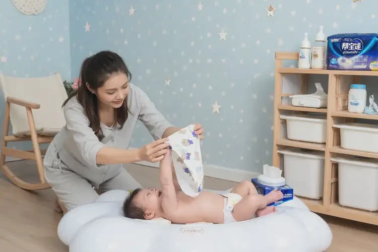 孩子屁股長濕疹可以徹底自愈嗎(圖3)