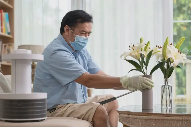 男人小腿經(jīng)常長濕疹不管它會自己自愈嗎(圖1)