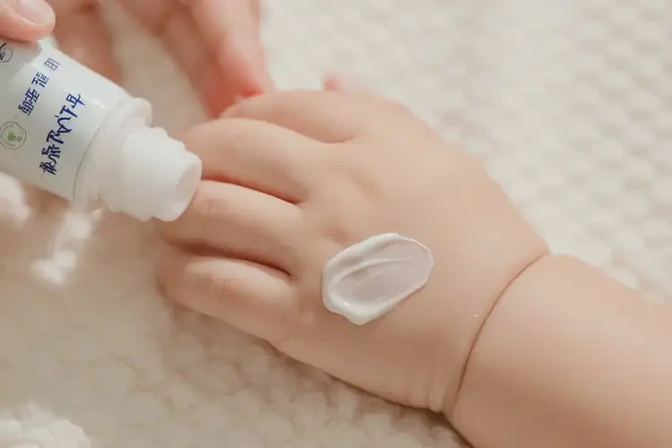 幼兒手上偶爾起濕疹可不可以徹底自愈(圖3)