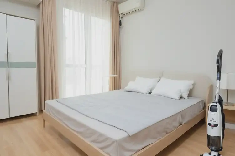 男性大腿偶尔起湿疹能靠自己自愈吗(图1)