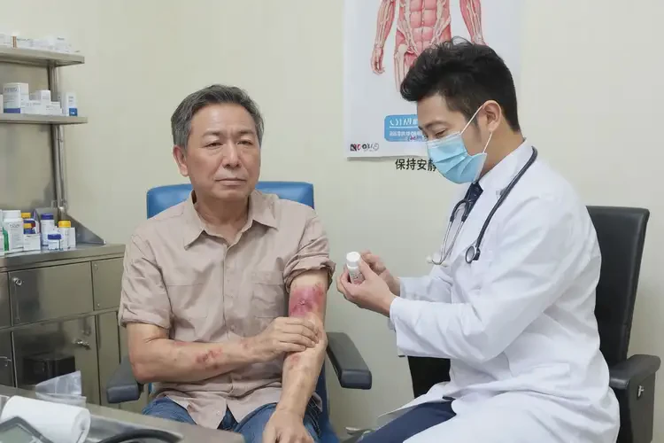 男人屁股出濕疹能不能徹底自愈(圖3)