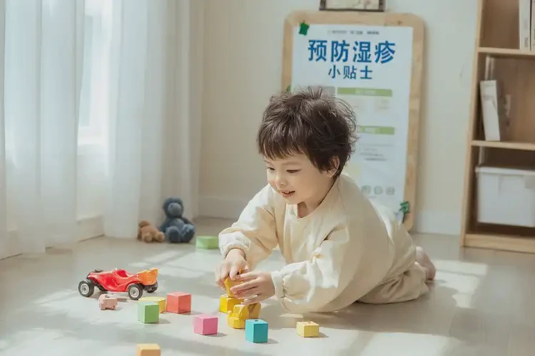 孩子屁股上有濕疹能夠徹底治愈嗎(圖1)