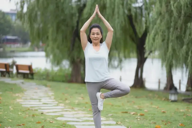 更年期女性睡前血糖10點(diǎn)0是糖尿病嗎(圖2)