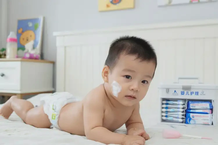 幼兒肛周出現(xiàn)濕疹能靠自己自愈嗎(圖2)