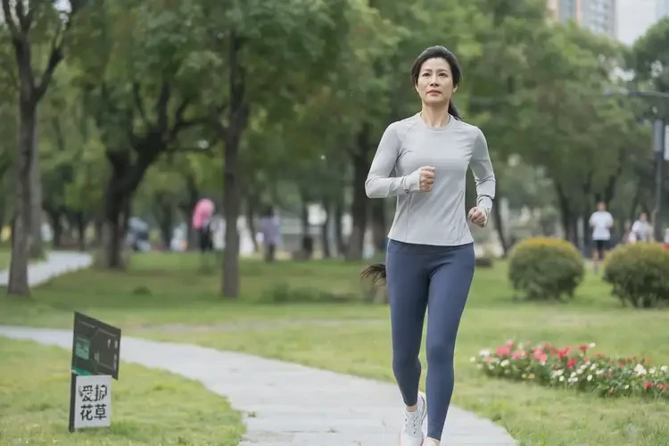 更年期女性餐后血糖19點(diǎn)6是糖尿病嗎(圖2)