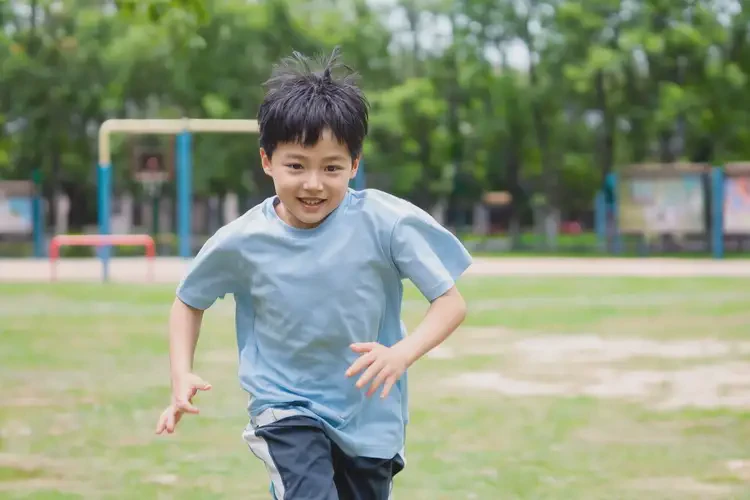 小學(xué)生四肢出濕疹可不可以徹底自愈(圖1)