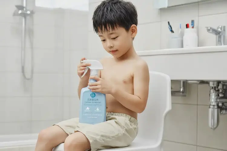 小學(xué)生屁股出濕疹能夠徹底治愈嗎(圖3)