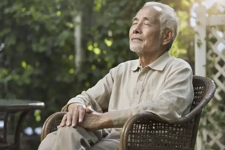 老人屁股经常长湿疹不管它会自己自愈吗(图1)