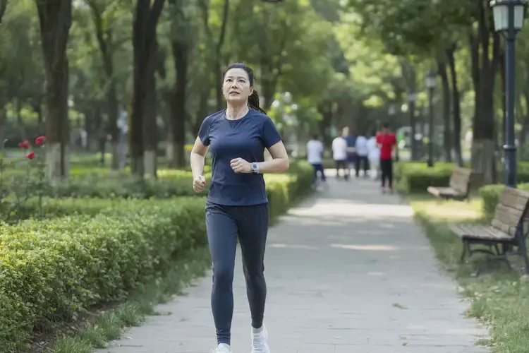 更年期女性早上血糖5點4是怎么回事(圖2)