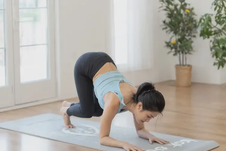 女生臉上容易長(zhǎng)濕疹不管它會(huì)自己痊愈嗎(圖2)