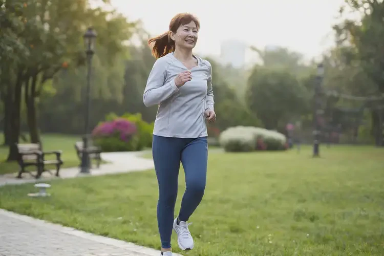 更年期女性早上血糖3點(diǎn)3是怎么回事(圖2)