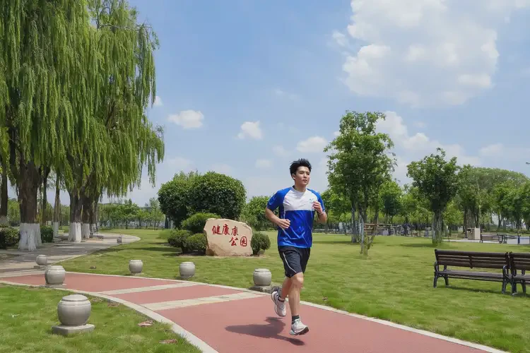 年轻人空腹血糖18(图1)