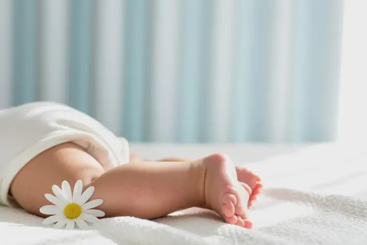 嬰兒小腿起濕疹能靠自己自愈嗎(圖1)